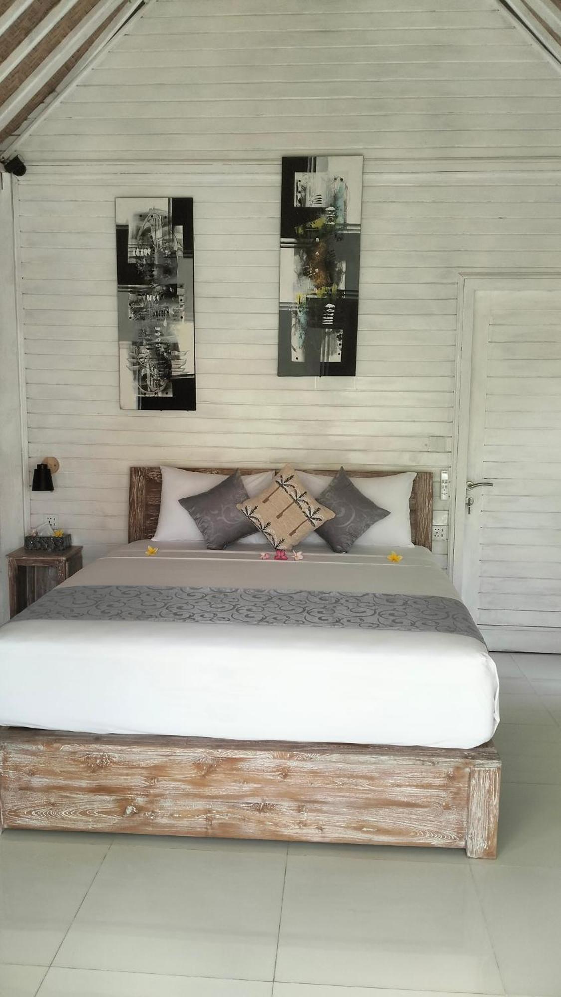 Lebaoh Nusa Cottage Lembongan Exterior photo