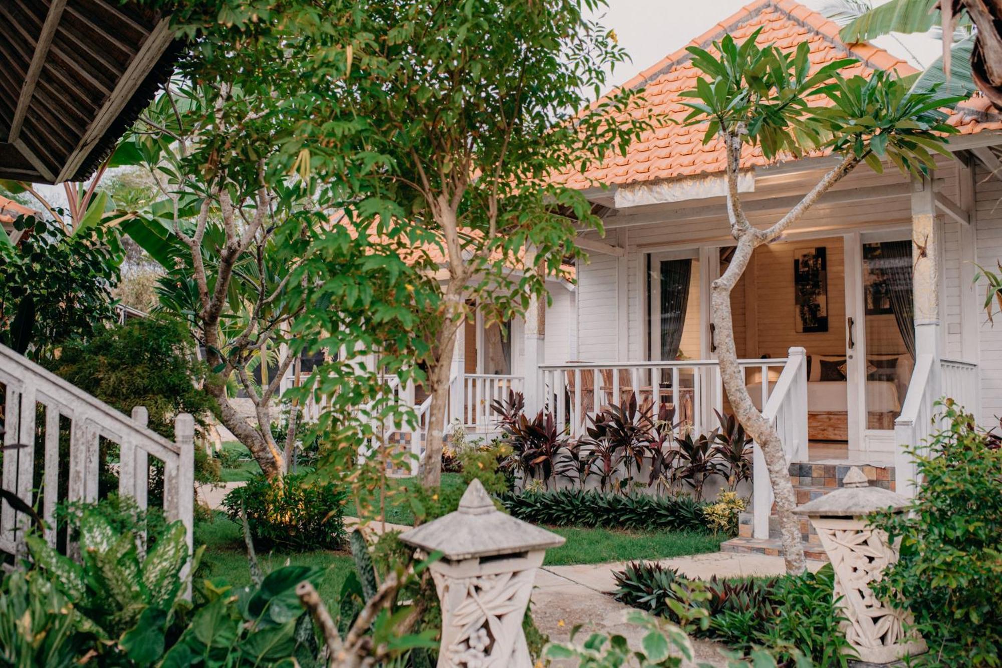 Lebaoh Nusa Cottage Lembongan Exterior photo