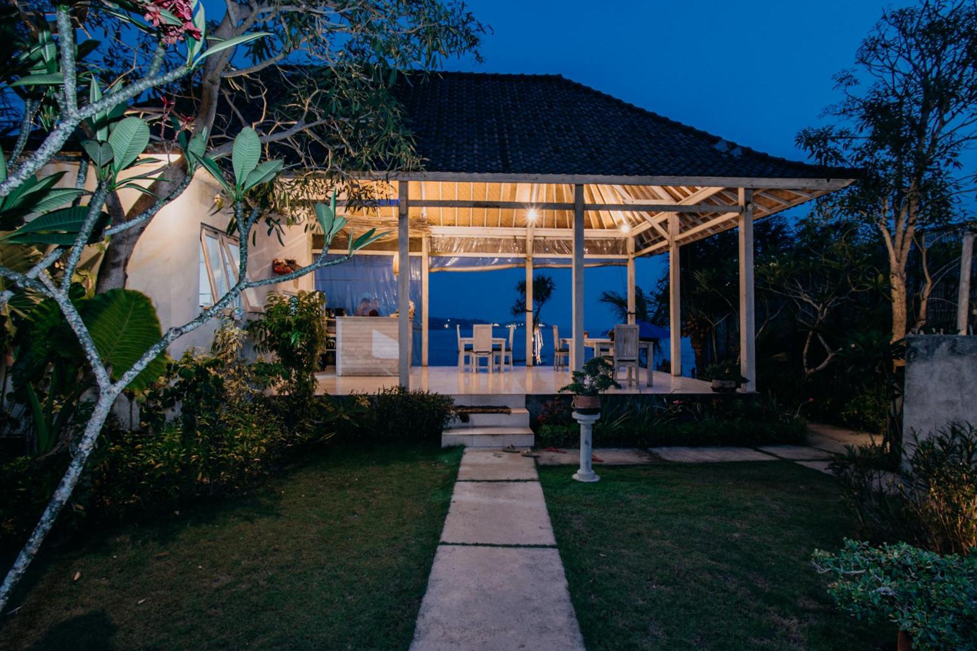 Lebaoh Nusa Cottage Lembongan Exterior photo